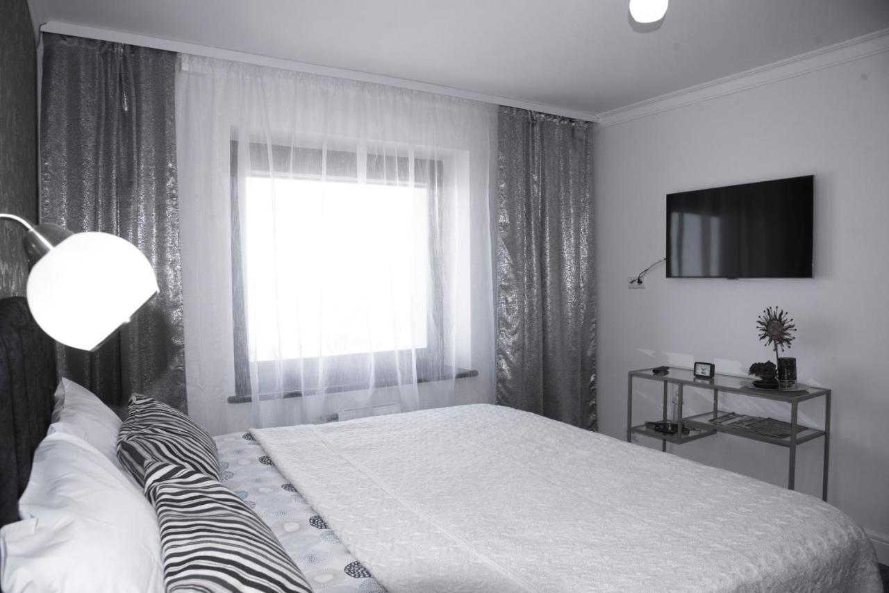 Lyra63 Large 80sq M 14 Floor Lejlighed