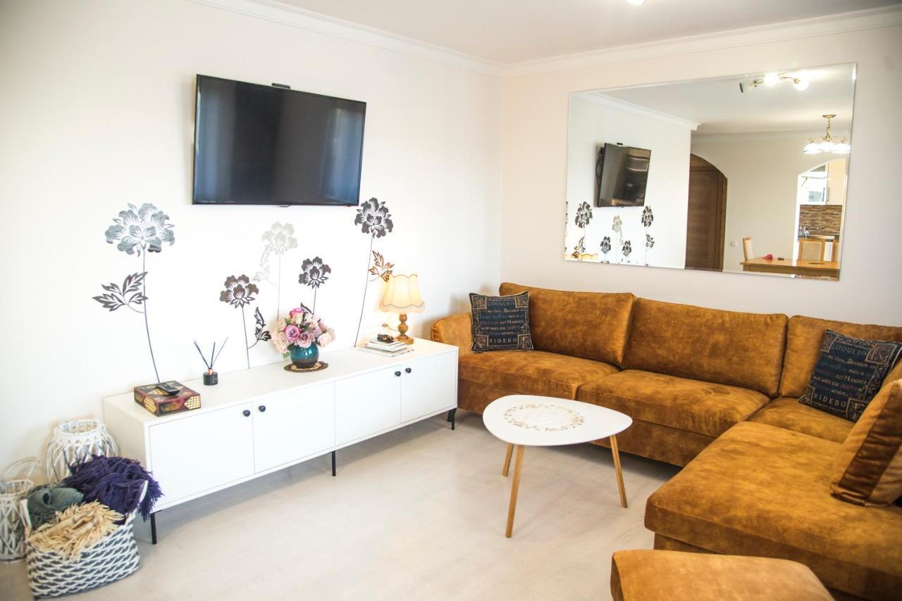 Lejlighed Lyra63 Large 80sq M 14 Floor *